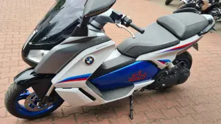 Motorradwerkstatt - Elektro Roller BMW Tuning