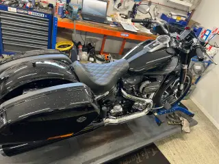 Harley Davidson Motorradwerkstatt - Motorrad